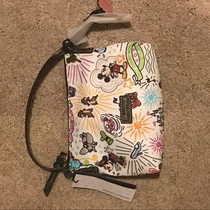 Disney Sketch Nylon Crossbody Bag /Pouchette